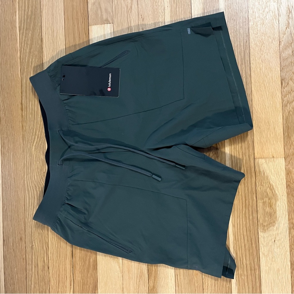 licensed to train short lululemon